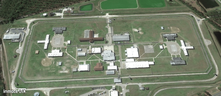 New ‘Deportation Depot’ Immigrant Detention Center Opens in north Florida